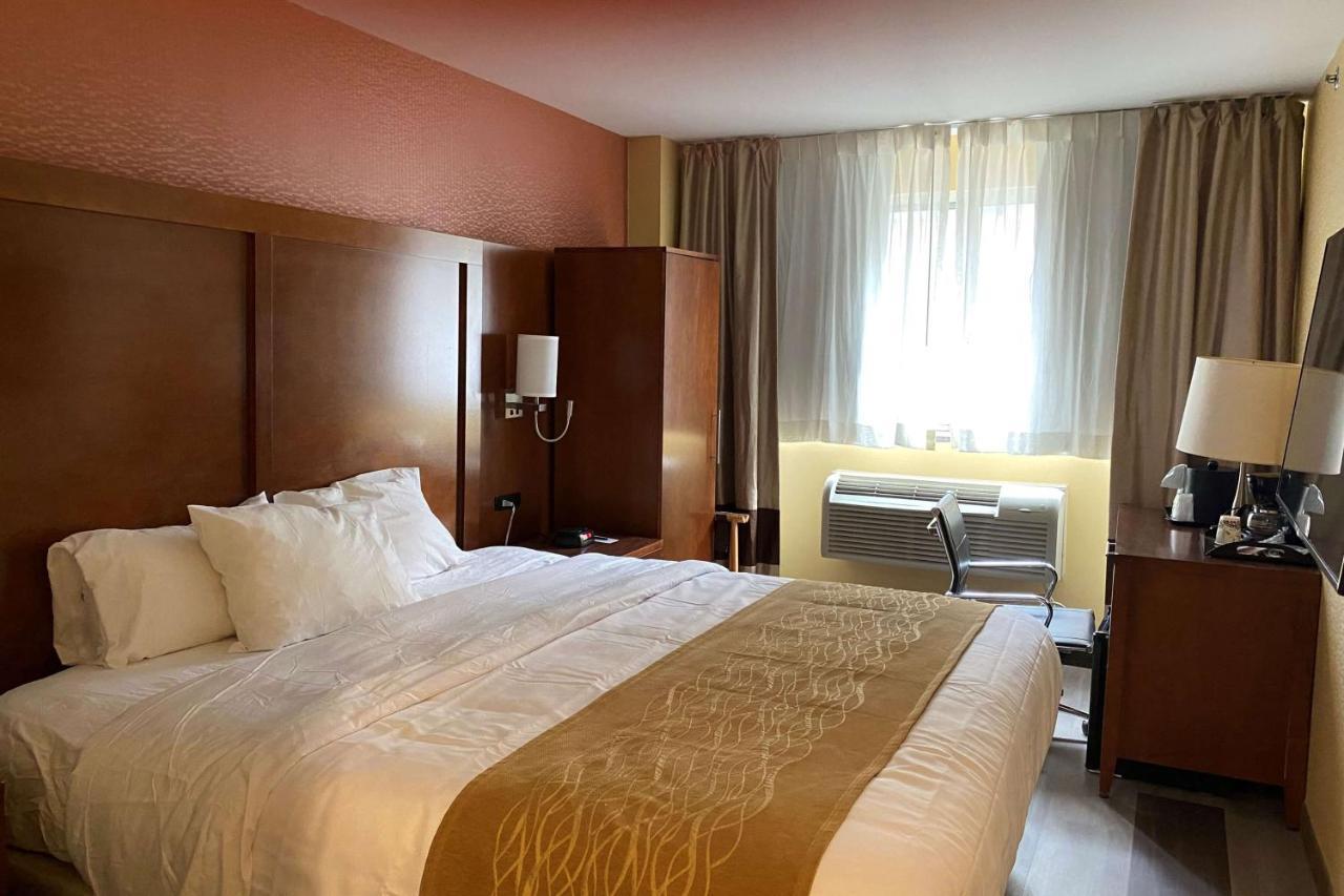 Ramada By Wyndham Times Square West Nueva York